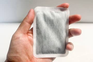 使い捨てカイロ、「意外なもの」にリサイクル可能だった　全人類を救う性能に衝撃
