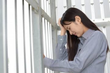 不倫相手とホテルに行った女性　実は夫にGPSをつけられていて……