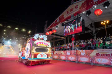 マカオで1月24日夜に開催された春節祝賀パレードの様子（写真：GCS）