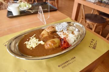 「海自カレー」で地域を元気に！　館山市内5店で提供“ご当地グルメ”　地元食材にこだわり開発　千葉