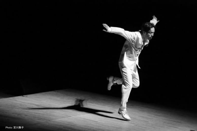 Hear about Kazunori Kumagai, the first Asian tap dancer to achieve such a feat, about his days of challenge and his plans for the future