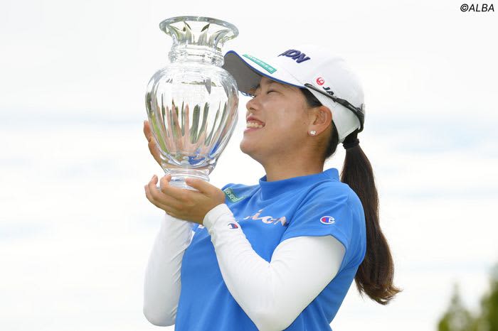 楽天スーパーレディース初日の岡山絵里が閲覧数1位 試合は全英を目前に控えた勝みなみが22アンダ…