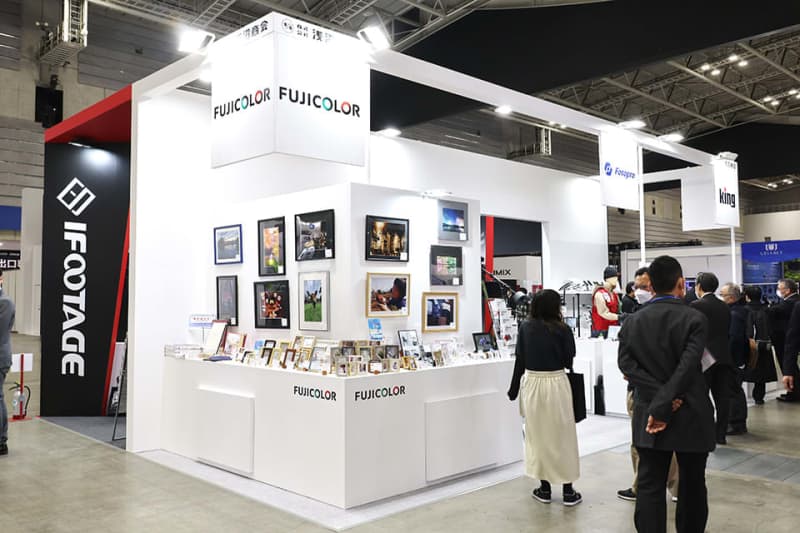[CP+2023] I found a convenient hood for smartphone photography!Asanuma Shokai has lots of useful items for shooting