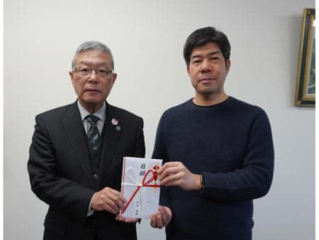 プローバグループが犯罪被害者の支援に100万円を寄付