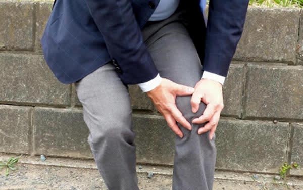 テレワークでリスク増…運動不足な30～40代は「変形性膝関節症」に要注意