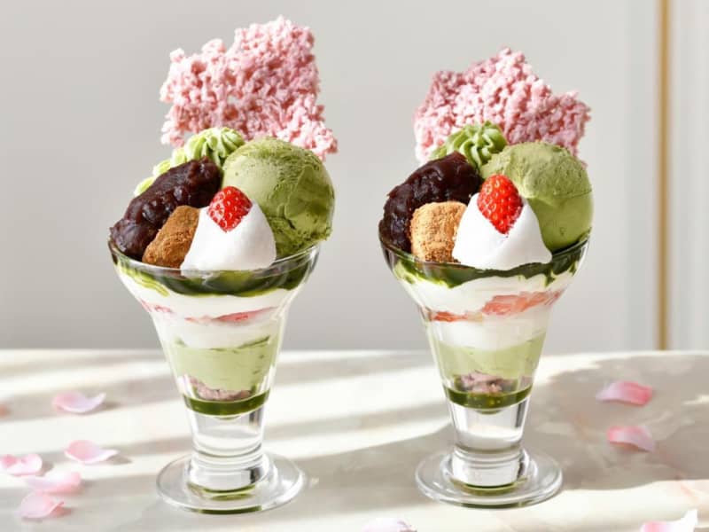 [Spring Only] Matcha Parfait Appears at Hotel New Grand!