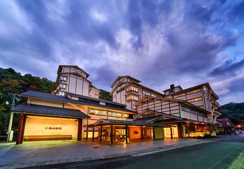 Tottori "Misasa Onsen Yukai Resort Premium Saiki Annex" reopened on April 4!China area first pu…