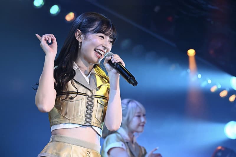 AKBXNUMX Muto Tomu's Graduation Performance at Theater in Akihabara "Fun and Happy Graduation... Awesome!"