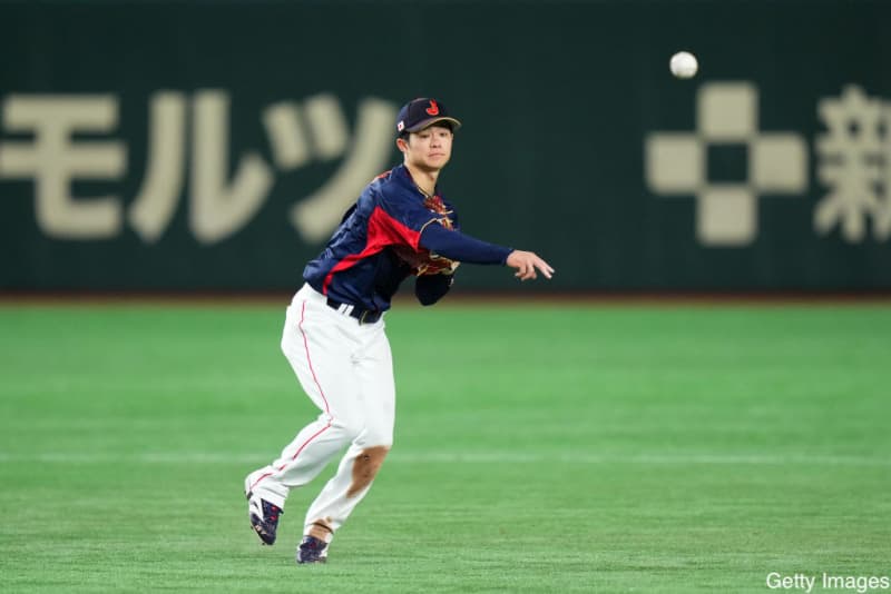 今季から二塁転向もWBCで遊撃を守る侍J・中野　井端氏「よく気持ちはわかる」
