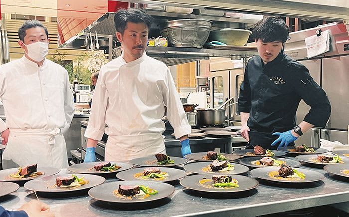 沖縄食材で海外料理のコース　各分野で活躍するシェフ3人が提案　マイファームが東京で企画