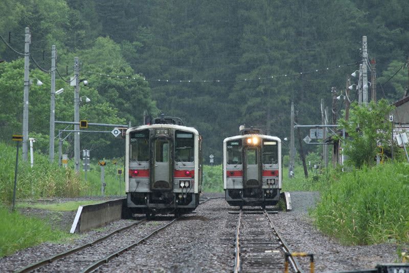 The last run of the Rumoi Line is driven by 4 cars, and at the end there is a head mark attachment and a farewell ceremony