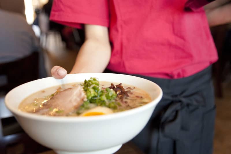 「麺ジャラスＫ」がアルバイトを雇わない理由