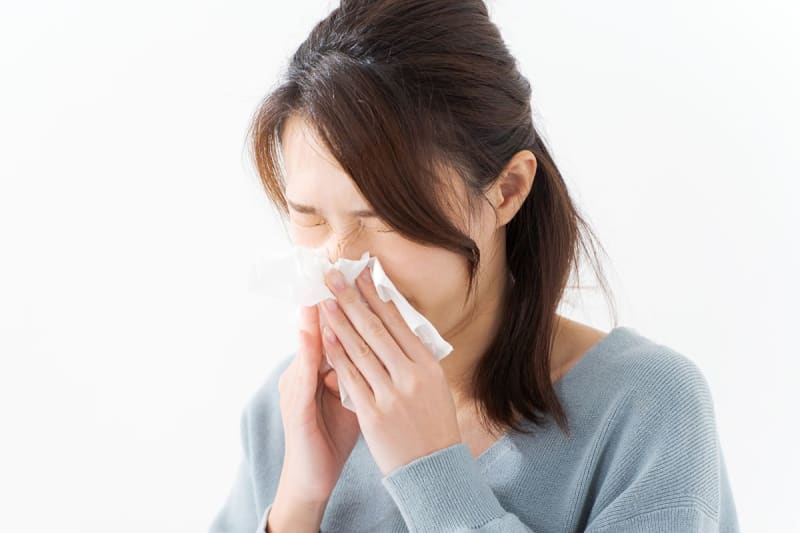 Pollen scattering peak!Five tips for correct sneezing to prevent otitis media and strained back