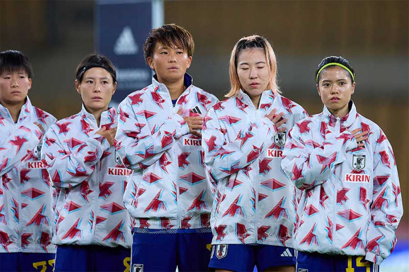 なでしこジャパンの新ユニは「最高級」　W杯用の“グラデ”デザインを海外絶賛「日本のシャツを買わ…