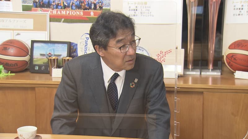 New president of Urawa Reds Taguchi visits governor