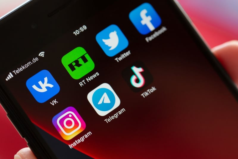 France bans TikTok, Twitter, Instagram on civil…