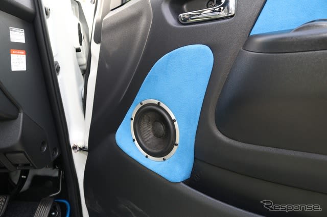 Toyota Hiace Custom Audio for Luxury Special Vehicles [Installation Review]