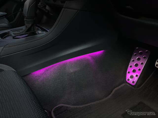 Light up the inside of the car, flowing illumination and floor lighting [Specially selected car accessories directory]