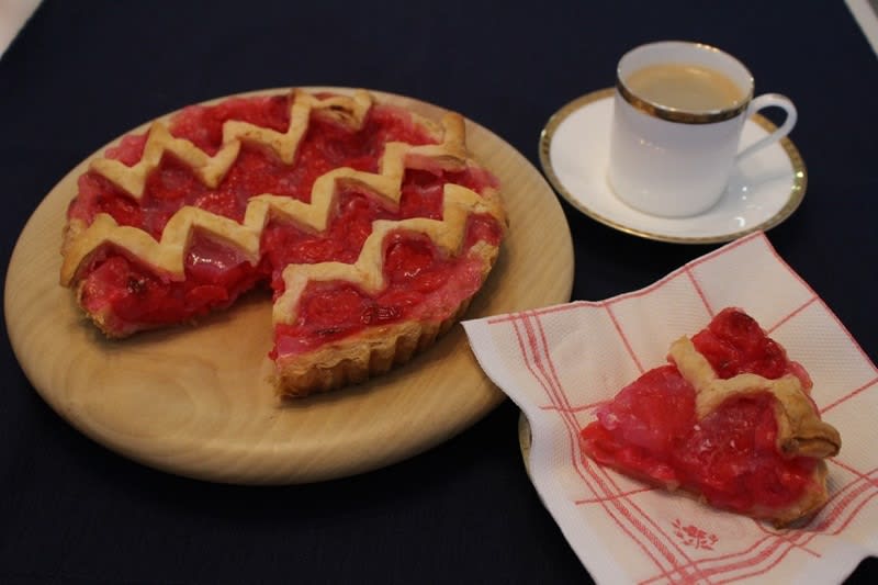Movie Meshi #003 “Twin Peaks” Investigator Cooper’s Favorite Black Lodge Pattern “Cherry Pie”