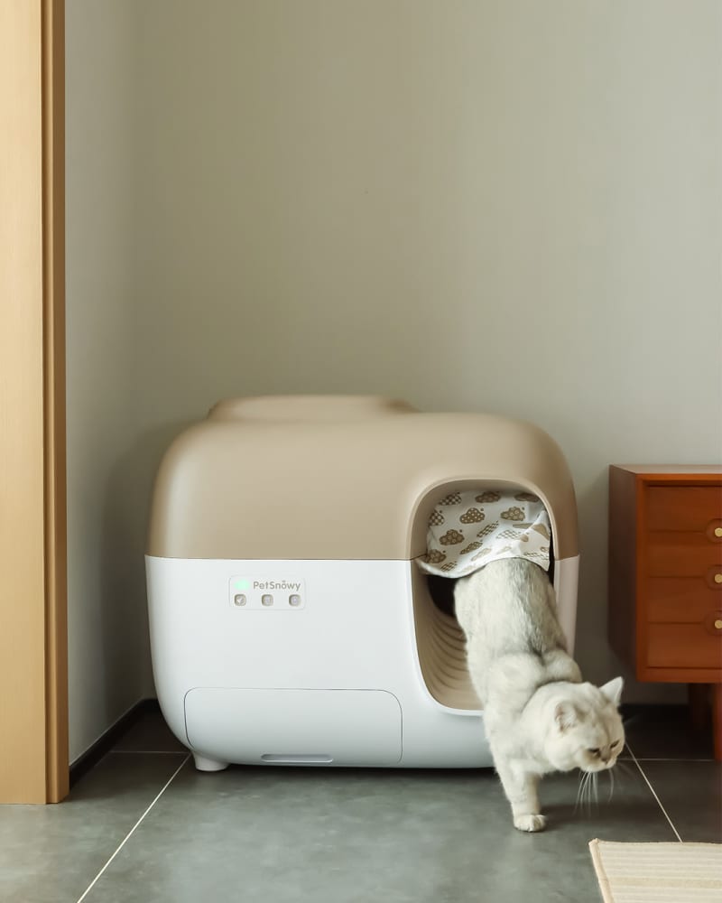 ウンチを自動で密封する猫用自動クリーニングトイレ「PetSnowy」