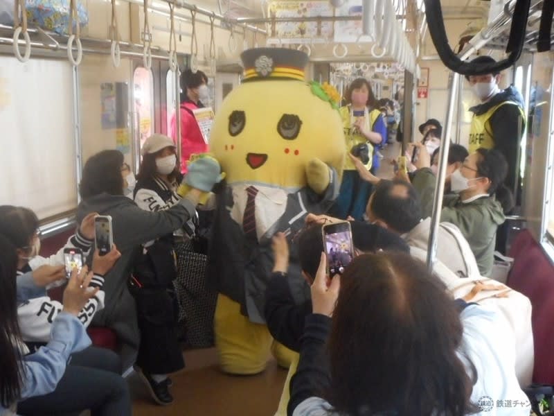 Shin-Keisei's "Funassy Train" last run event "Himitsu" appeared in the train with enthusiasm!