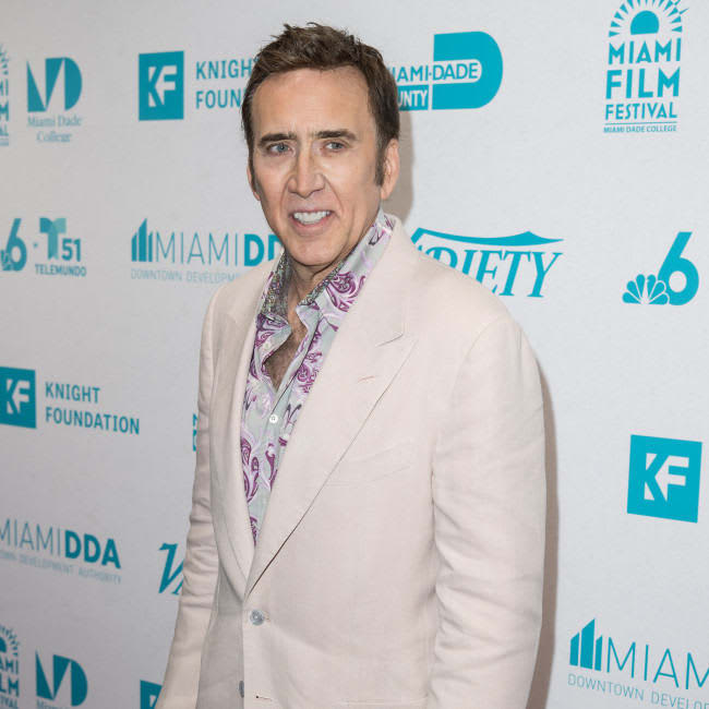 Nicolas Cage was slapped at the airport! ?