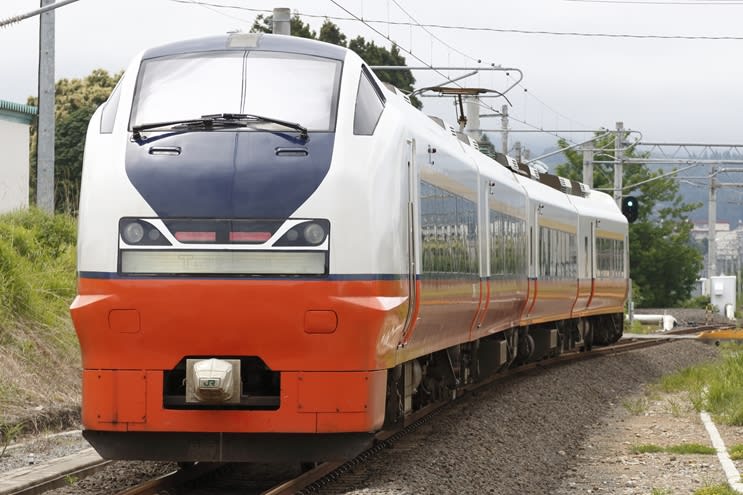 臨時列車「ダイニング751」6月運行　JR・JAL・ANAが連携しておもてなし