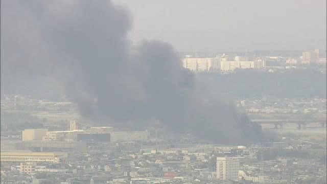 ⚡｜【速報】廃棄物リサイクル場で火災　空高く黒煙立ちのぼる　静岡・浜松市