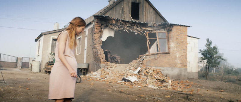 ウクライナ・ドネツク州　航空機撃墜事故を背景に懸命に生きる女性描く　「世界が引き裂かれる時」公開決定