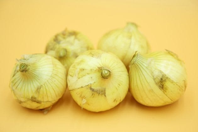 知ってる？簡単・新玉ねぎの人気レシピ。レンジで丸ごと、蒸し焼きは「異次元のとぅるとぅる」であま…