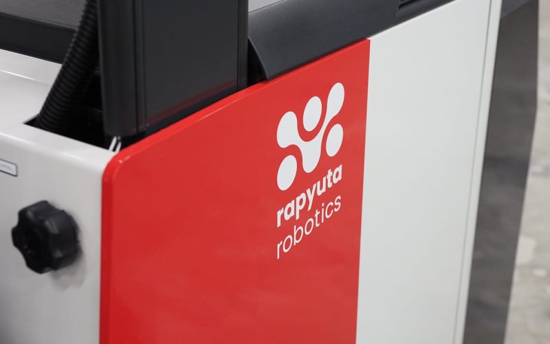 ラピュタロボティクス、自動フォークリフトを発売。 また三菱ロジスネクストと業務提携