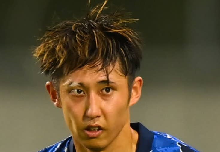 Hiroki Ito scored his first goal of the season with a fireball half volley!