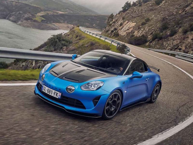 Alpine A110 R Overseas test drive "Carbon even wheels. What value does thorough weight reduction bring?"