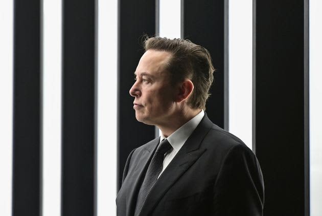 Twitter official mark, free people will be deleted by April 4th.Elon Musk announces