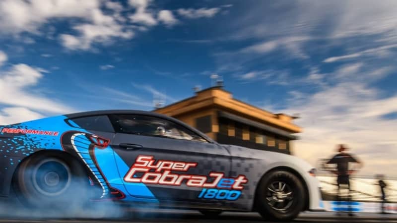 Ford announces electric car "Mustang Super Cobra Jet 1800". Aiming for a new NHRA world record