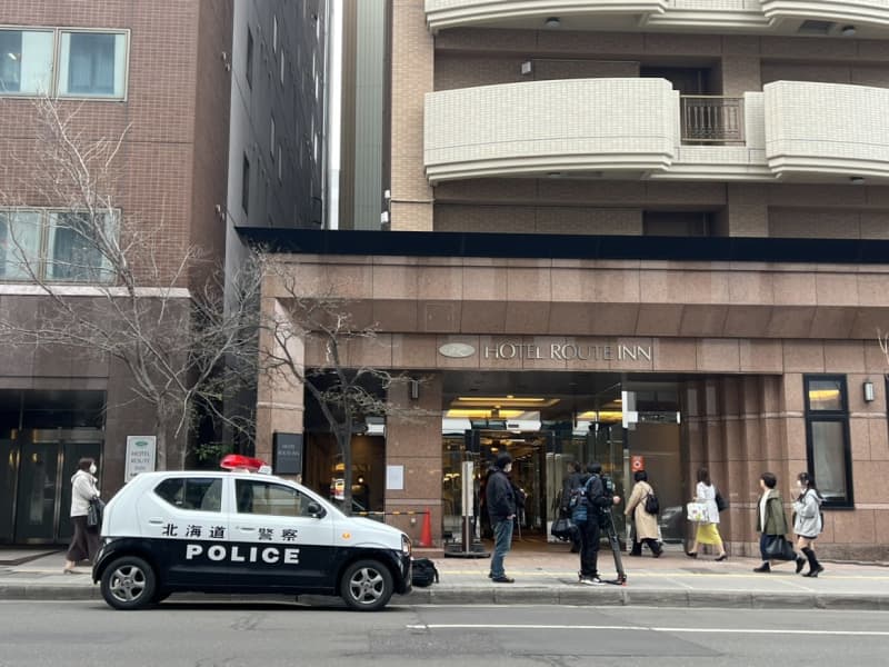 【速報】JR札幌駅北口のホテルで強盗未遂事件　60代の男を現行犯逮捕　カッターナイフで従業員を…