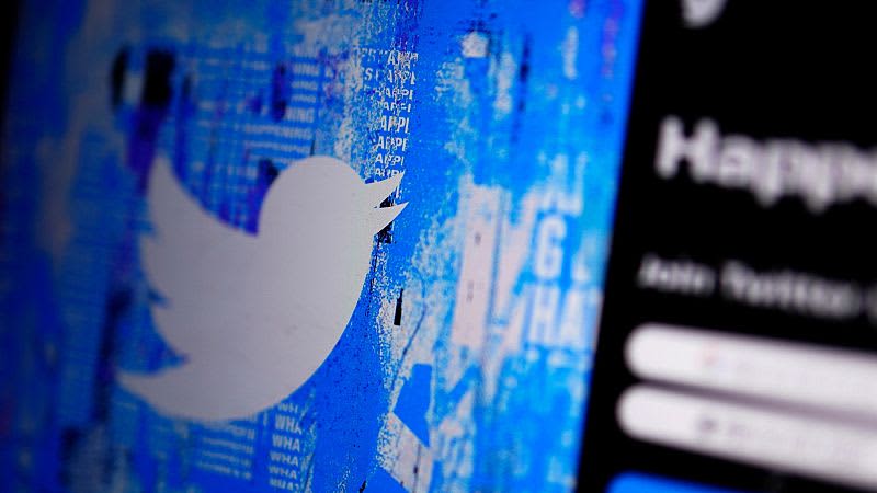 Twitter begins removing blue checks from users …