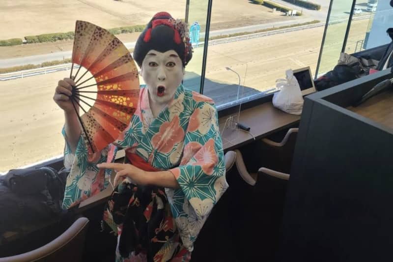 Internet praise for Koumedayu's statement of ``Increase in income as an entertainer'' ``It embodies ``continuation is power'' from a one-hit wonder...