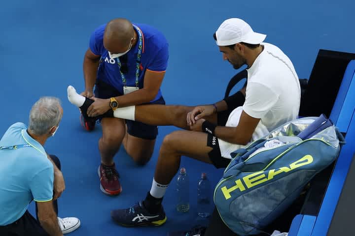 [Tennis Rules Toranomaki] When the opponent requests a "medical timeout", when will the time start?