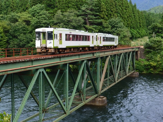 米坂線、廃止も含め議論。今泉～坂町間の復旧費用86億円、自治体と協議へ