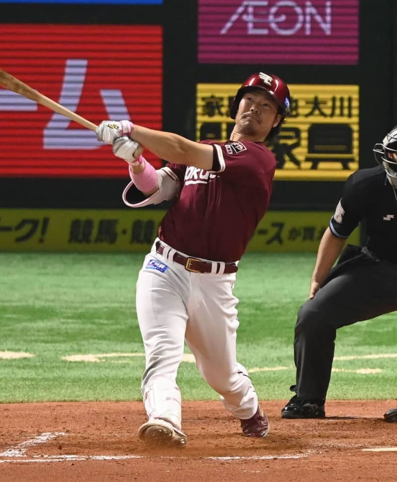 Rakuten / Shimauchi The long-awaited first issue in the 77th at-bat this season "Because I keep bothering the team"