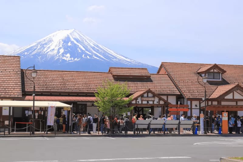 富士山・河口湖エリアの観光の拠点として便利な「富士観光トラベル」