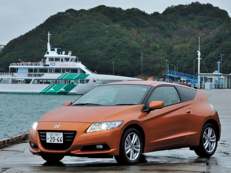 The Honda CR-Z is an unprecedented sports car. It was not conscious of the styling of CR-X [10…
