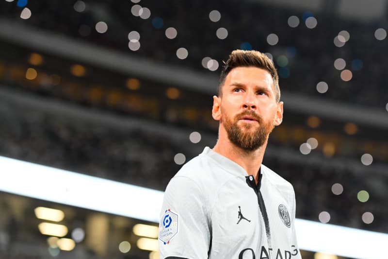 Messi return to Barcelona 'impossible'