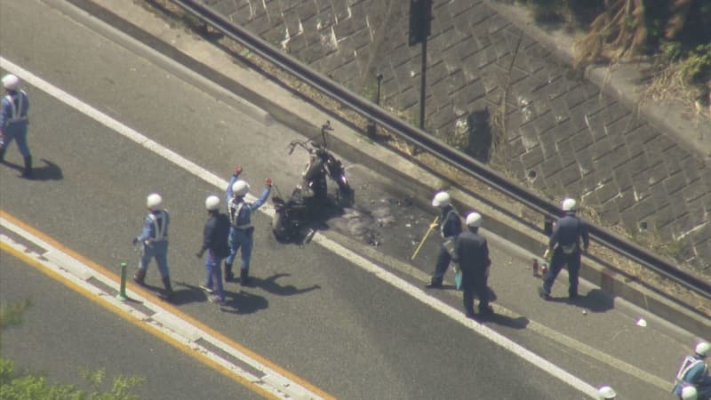 【続報】バイク2台絡む事故　2人搬送うち男性1人の死亡確認　尾道道・三良坂トンネル付近