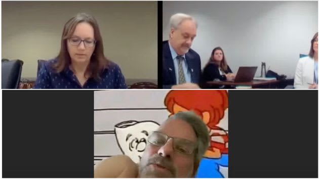 U.S. lawmaker caught on camera during a meeting after working in bed without clothes