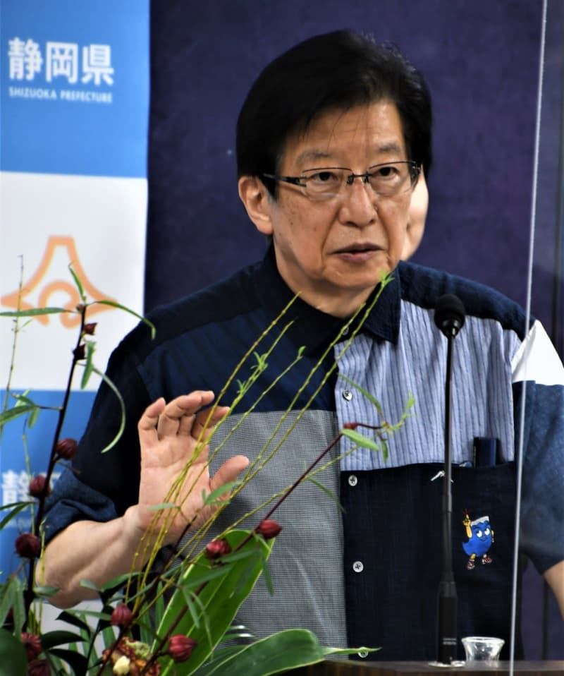川勝知事の暴走を止められない静岡県議会｜小林一哉　川勝理事の「命の水」を熱狂的に支持してきた共…