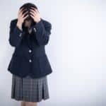 コロナ禍で女子高生の約30％に孤独感、近畿大学が調査