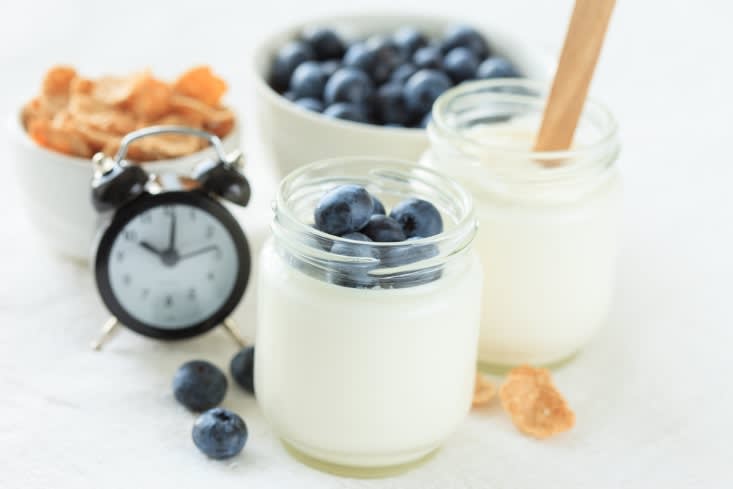 Listen to Dr. Toru Kawamoto, a famous gastrointestinal doctor!What time should you eat yogurt?Increase the "butyric acid bacteria" that energize the intestines...