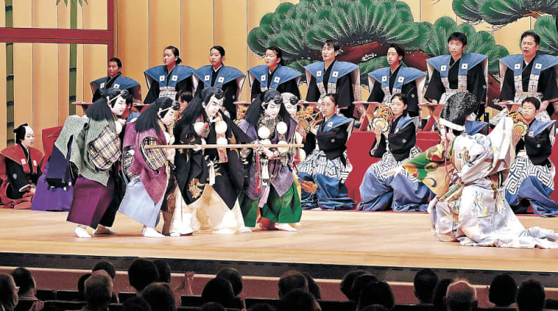 「團十郎」に負けぬ熱演　小松で日本こども歌舞伎